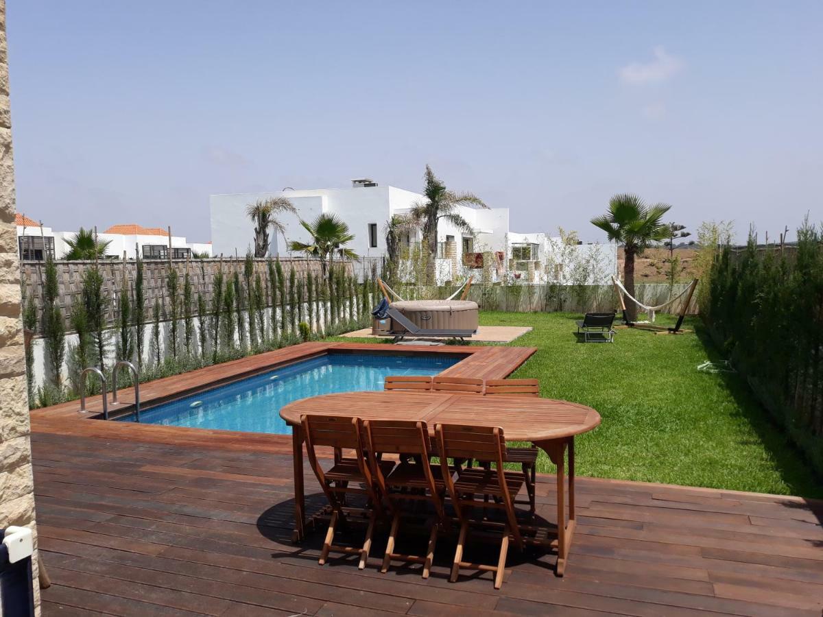Superbe Villa Avec Piscine Plages Des Nations Rabat Esterno foto